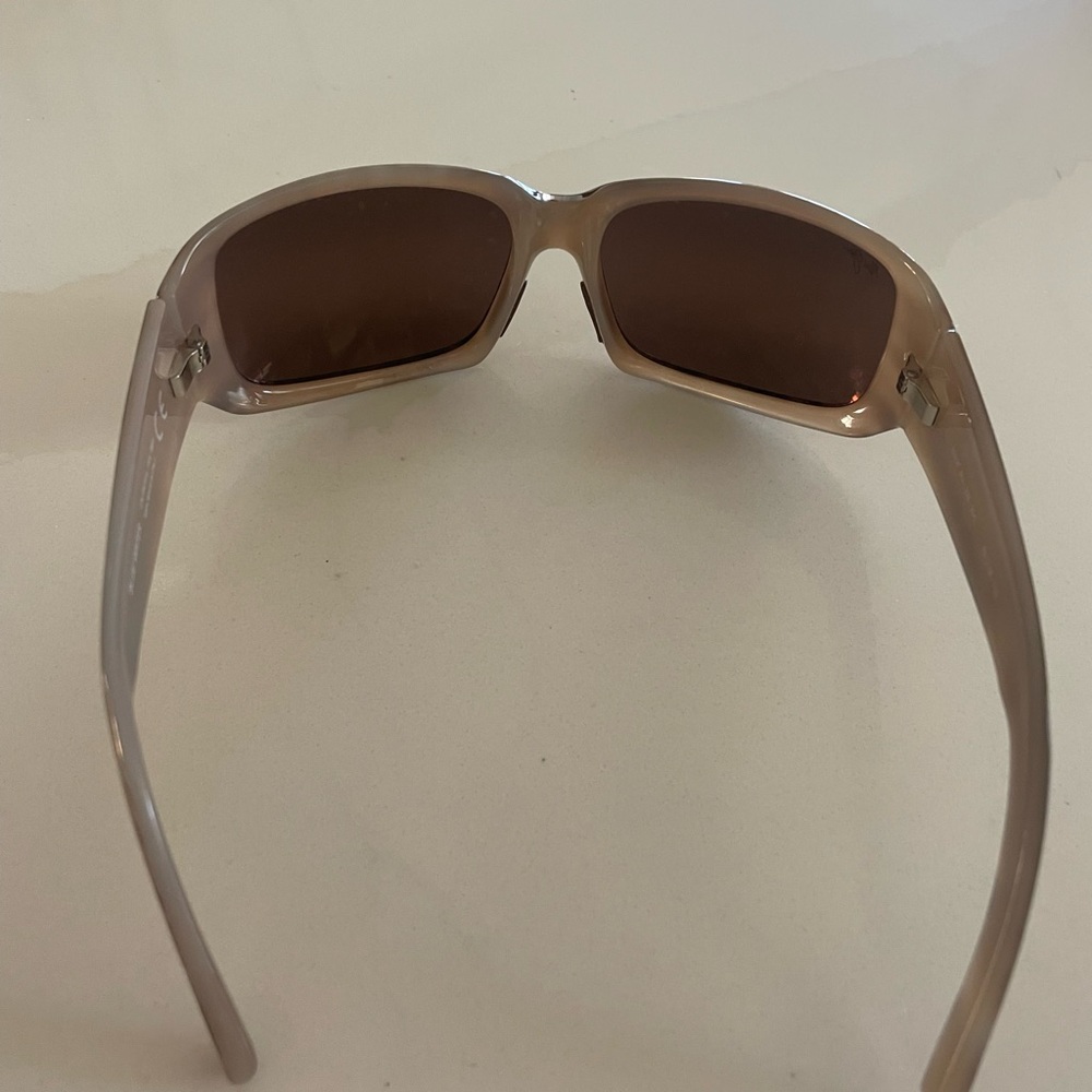 Maui Jim sunglasses EUC